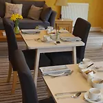Bluebird Affittacamere 4*