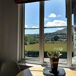 Bluebird 4*