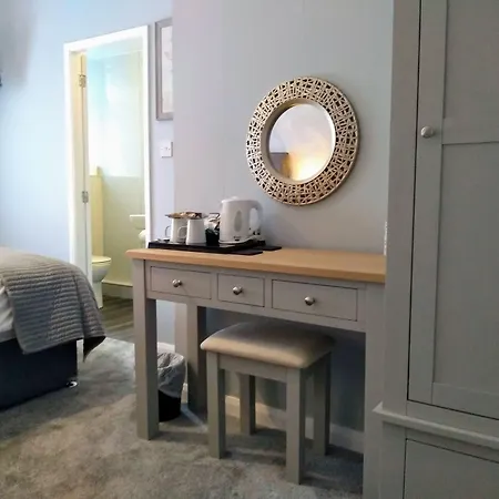 Bluebird بيت ضيافة