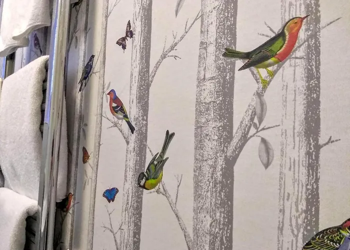 Bluebird 4* كونيستون