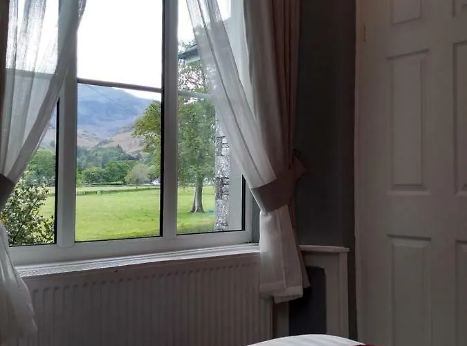 Bluebird 4* كونيستون